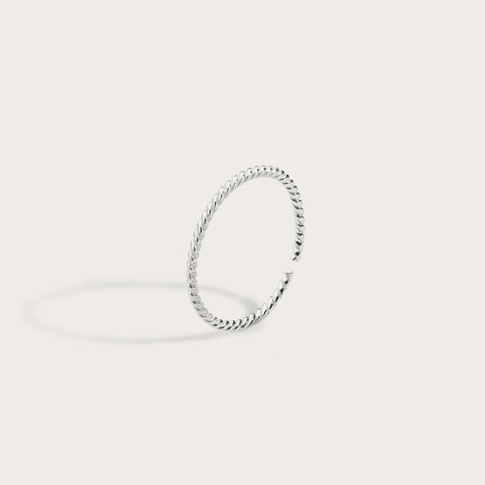 Infinity Twist Ring | I08